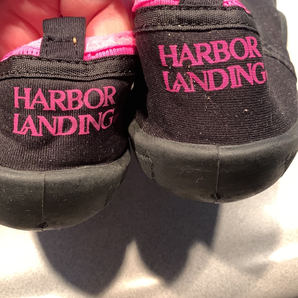 Harbor Landing Water Shoes - Picture 2 of 4